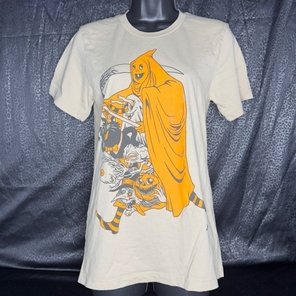 Saint Halloween Reaper Retro Art StyleTee Size Small